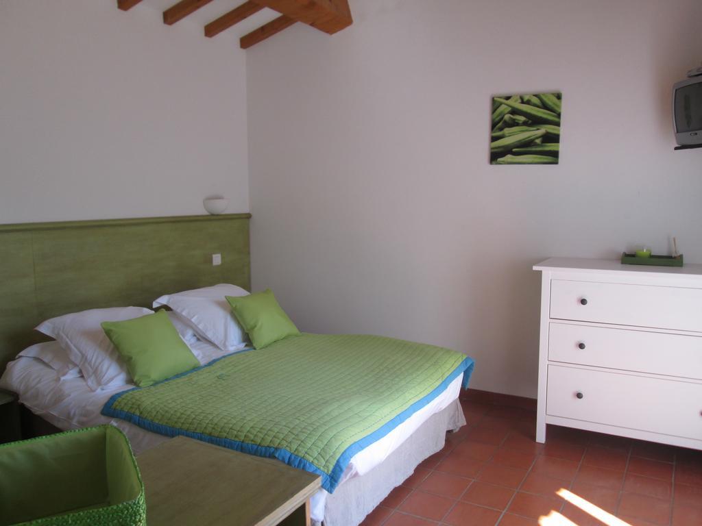 B&B Lei Bancaou La Garde-Freinet Rum bild